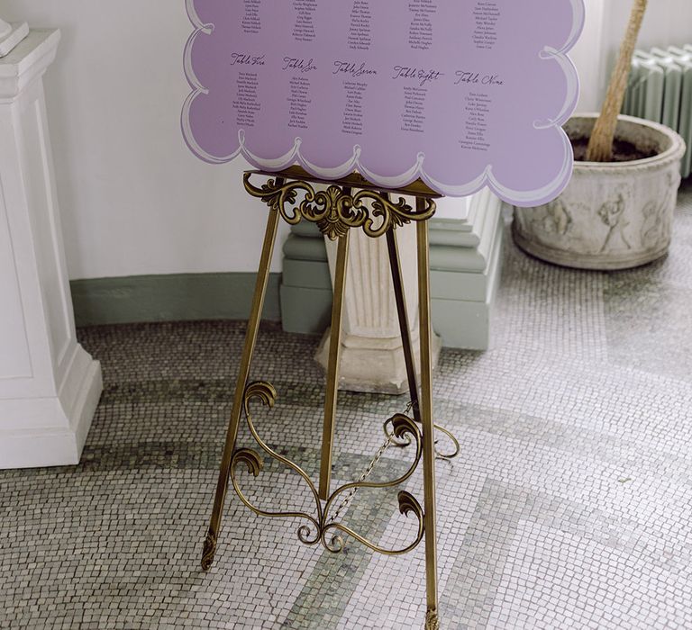 wavy-lilac-wedding-table-plan