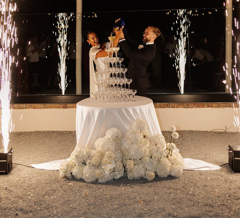 fireworks-and-champagne-tower-decorations