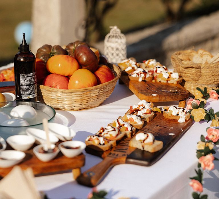 wedding-food-grazing-table