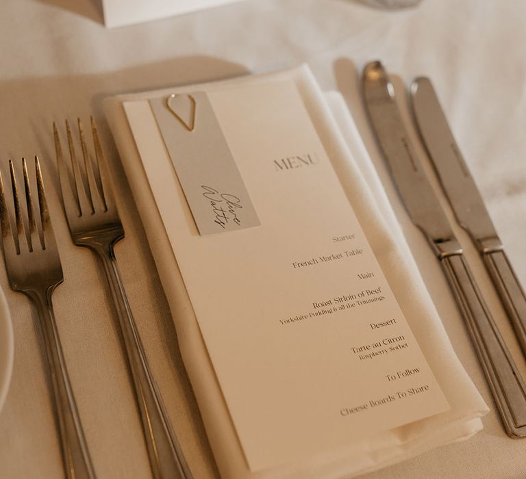 minimalist-wedding-place-setting