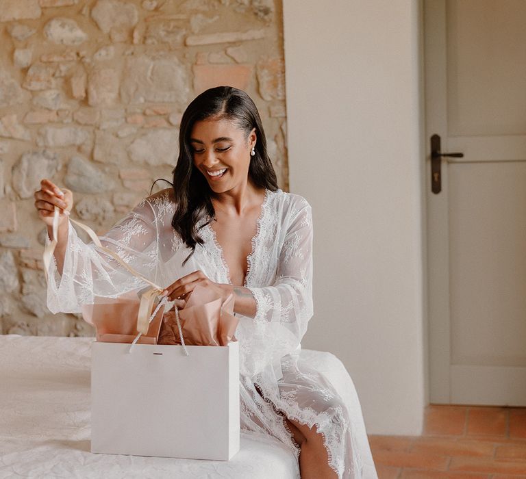 bride-opens-gifts-on-morning-of-the-wedding