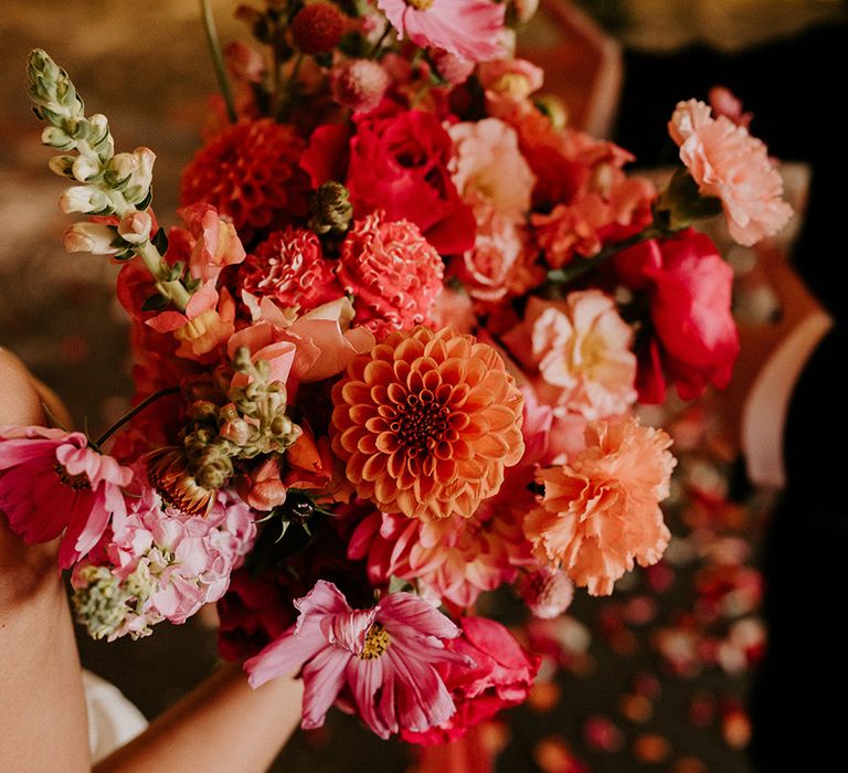 pink-red-and-orange-wedding-bouquet