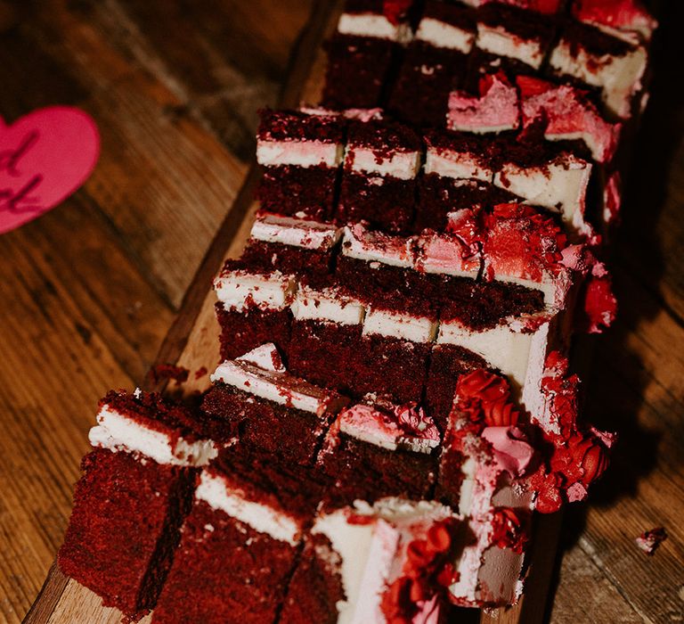 red-velvet-wedding-cake