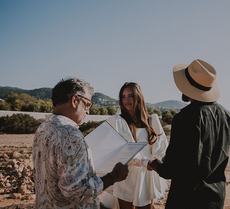 wedding-ceremony-at-elopement-wedding