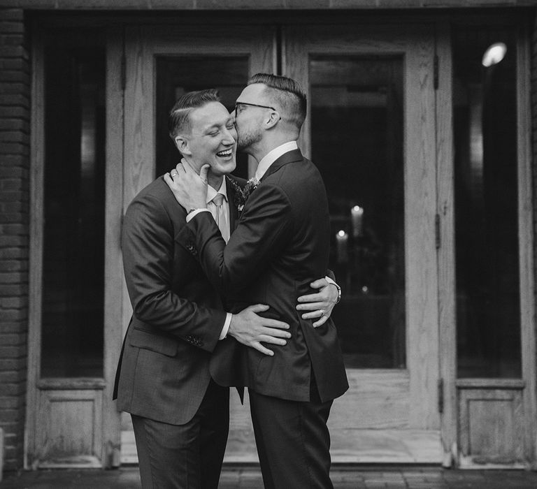 black-and-white-wedding-couple-portrait