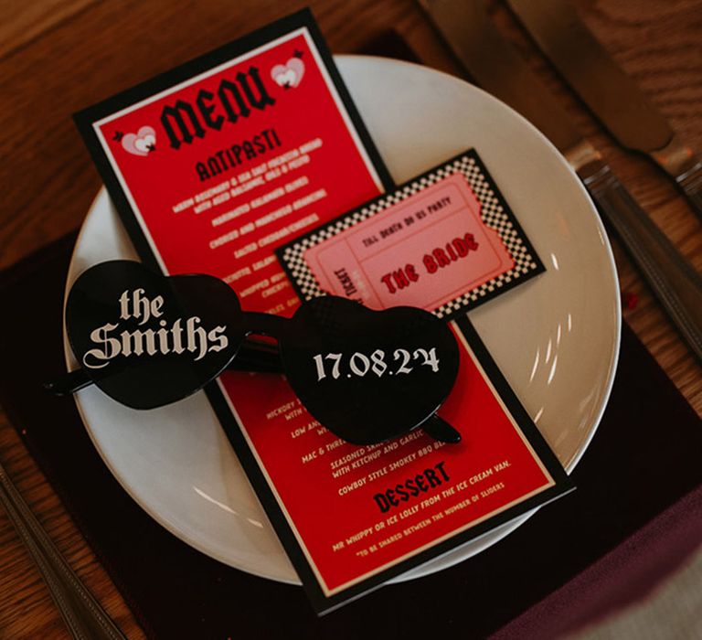 red-and-pink-wedding-table-place-settings