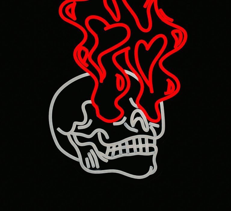 skull-flame-neon-sign