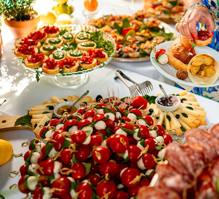 grazing-table-with-mediterranean-inspired-food