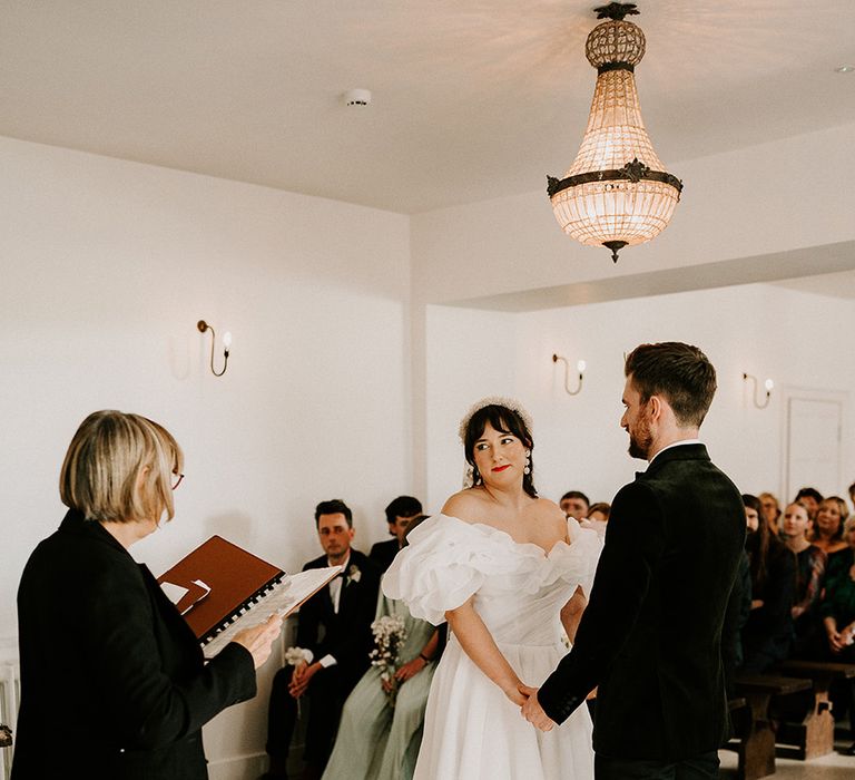 bride-and-groom-exchange-wedding-vows