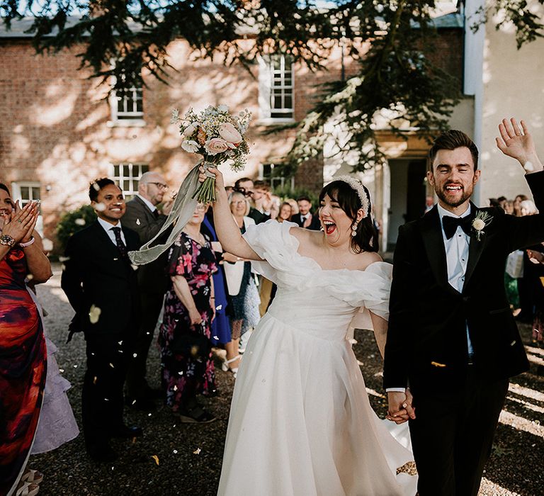 confetti-exit-from-wedding-ceremony-at-eastern-wedding