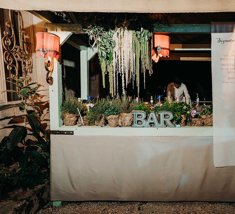 wedding-bar