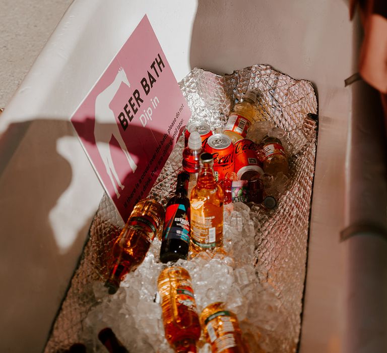 booze-bath-drinks-at-weddings