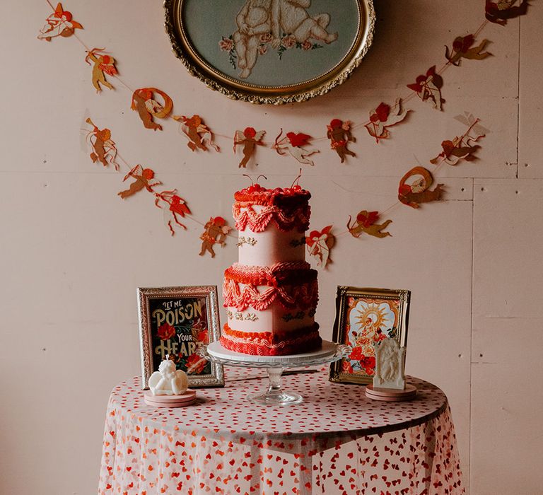 kitsch-pink-and-red-heart-shaped-cake