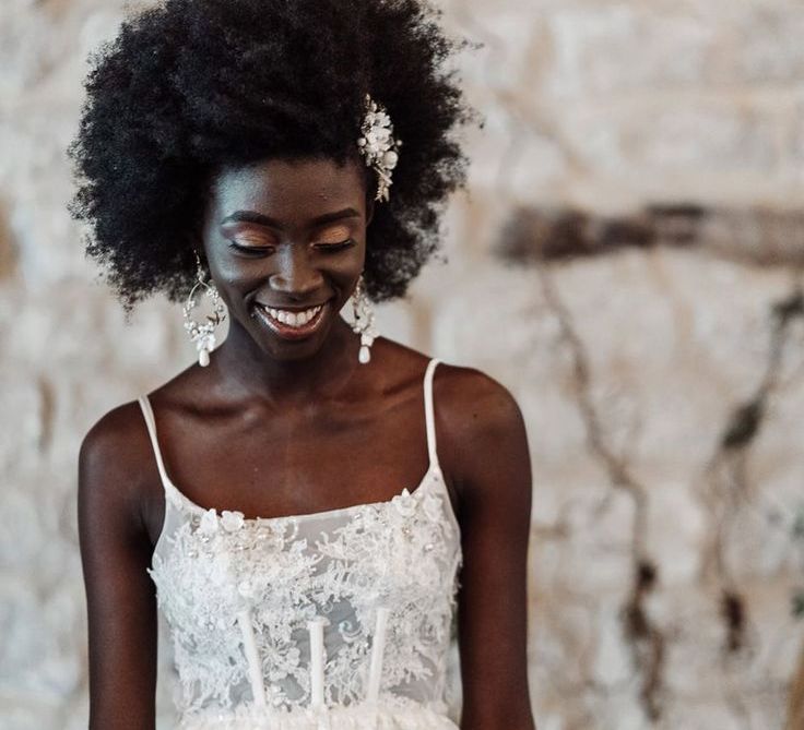 bride-with-short-afro-hair-with-accessory