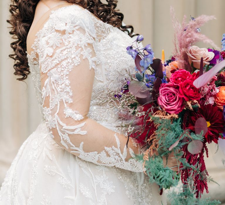 bride-in-brown-curly-hair