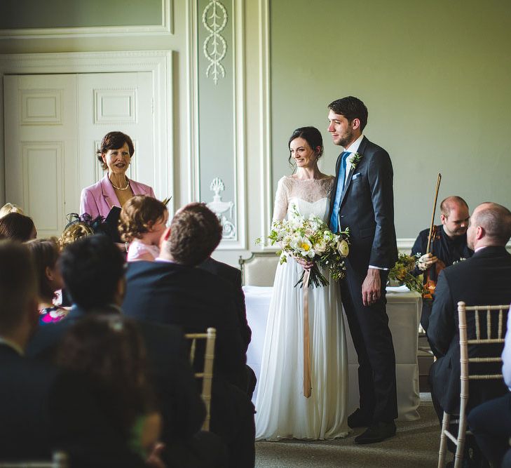 Bride & Groom Wedding Ceremony