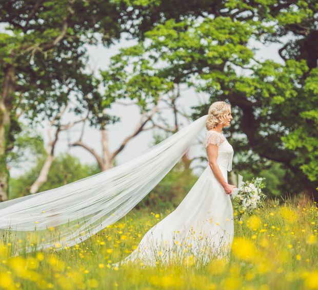 Bride in Stephanie Allin