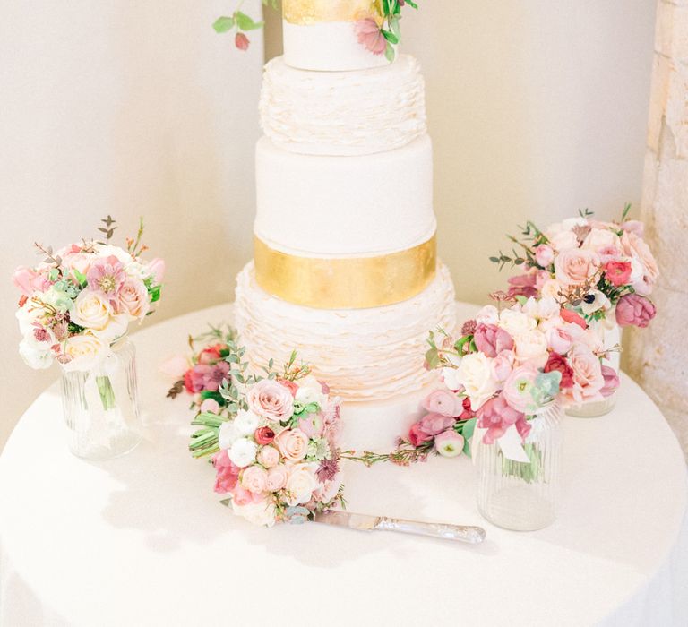 Elegant Wedding Cake with Ruffle Layer