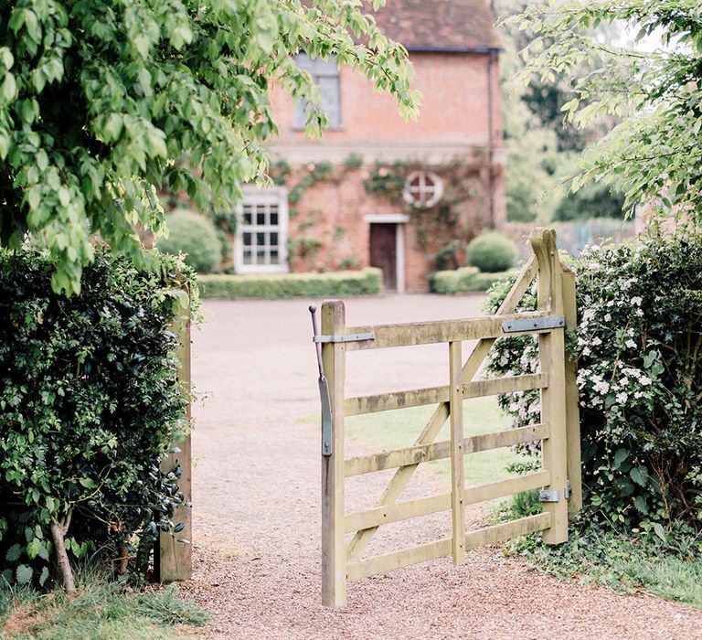 Dreamy Bridal Inspiration at Great Lodge in Essex | Kathryn Hopkins Fine Art Photography