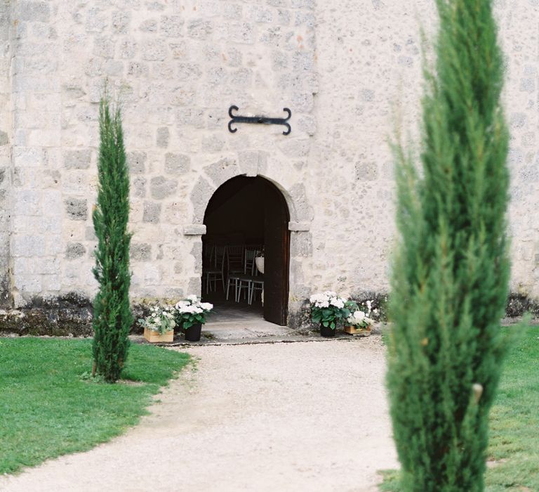 Fairytale Castle Wedding at Chateau de Lisse in France | Lilli Kad Photography