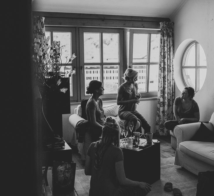 Bridal Party Getting Ready