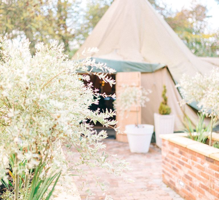 Tipi at Woodhill Hall