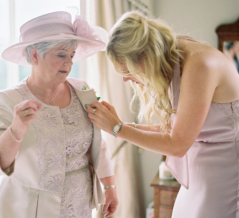 Bridal Preparations | Getting Ready Portraits | David Jenkins Photography | Confetti & Silk Films