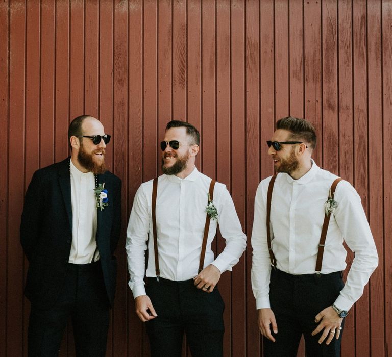 Alternative Wedding Group Shots // Image by Greg Milner