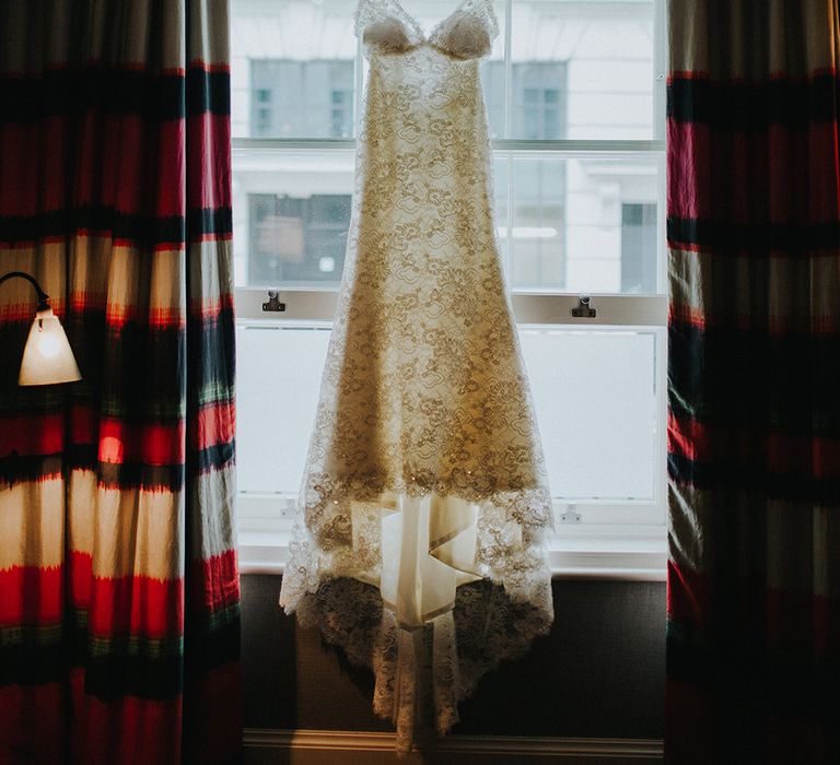 Intimate Winter Wedding At The Haymarket Hotel London With Bride In Caroline Castigliano