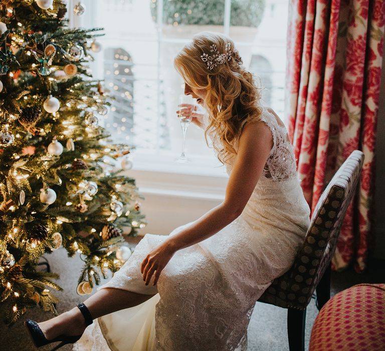 Intimate Winter Wedding At The Haymarket Hotel London With Bride In Caroline Castigliano