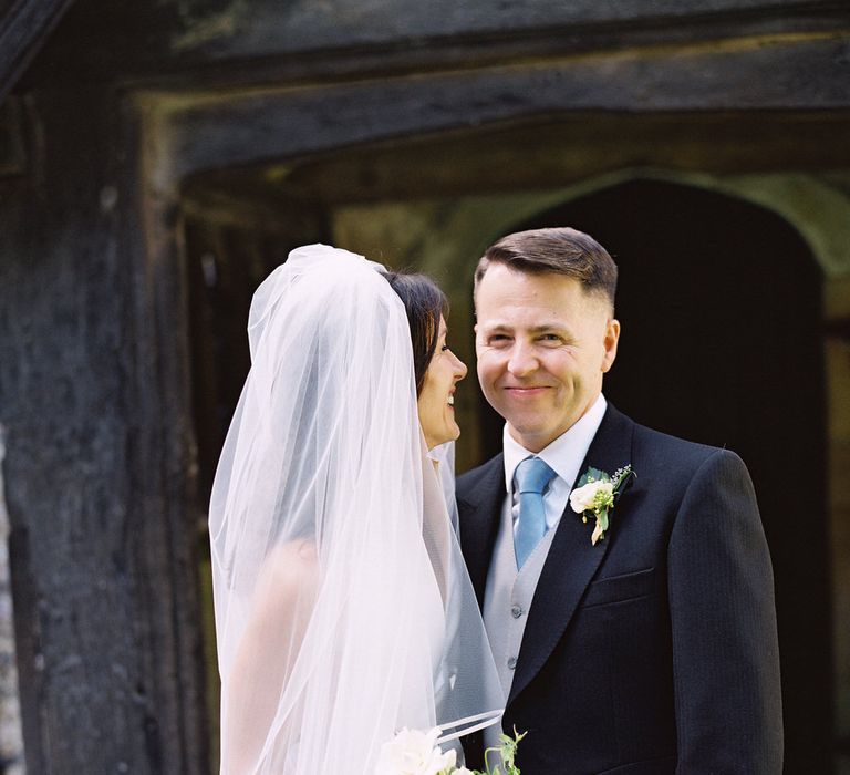 Bride In Structured Gown By Jesus Peiro // Image By Taylor And Porter