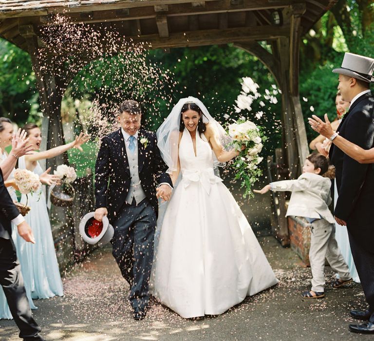 Bride In Structured Gown By Jesus Peiro // Image By Taylor And Porter