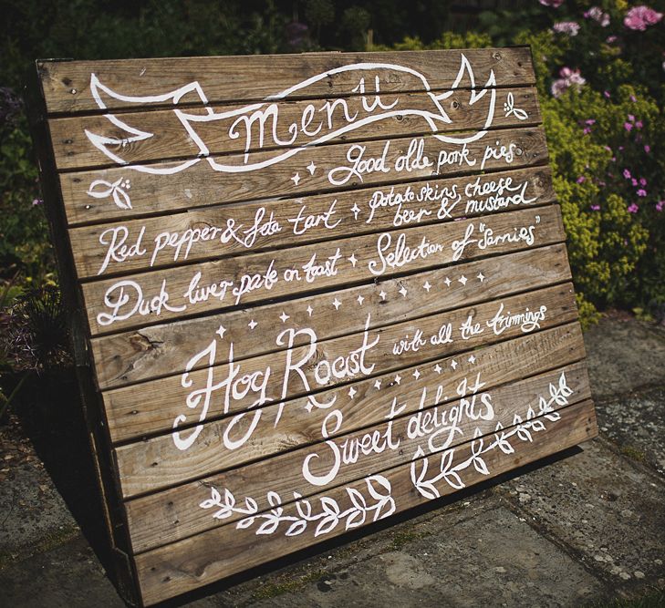 DIY Wooden Palette Wedding Sign