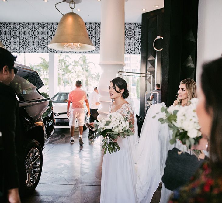 Bride in Lace Anne Barge Wedding Dress | Stylish Wedding at the M Building in the Miami Art District | Sara Lobla Photography