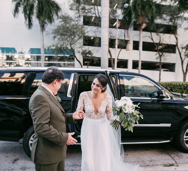 Bride in Lace Anne Barge Wedding Dress | Stylish Wedding at the M Building in the Miami Art District | Sara Lobla Photography