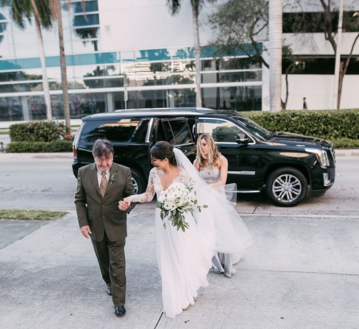 Bride in Lace Anne Barge Wedding Dress | Stylish Wedding at the M Building in the Miami Art District | Sara Lobla Photography