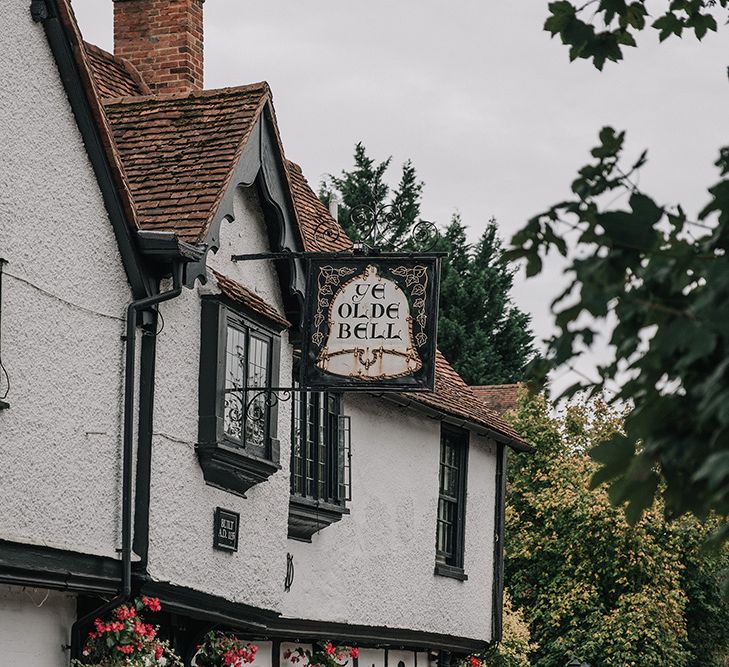 DIY Lord of the Rings Themed Wedding at Monks Barn in Maidenhead | Jason Mark Harris Photography | Cinematic Films By J