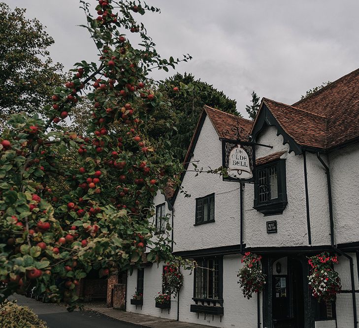 DIY Lord of the Rings Themed Wedding at Monks Barn in Maidenhead | Jason Mark Harris Photography | Cinematic Films By J