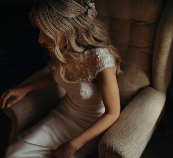 Outdoor Coastal Wedding at Ravensheugh Log Cabin in Scotland | Alpacas | MacGregor and MacDuff Kilts | Album Weddings Photography | Second Shooter Lovro Rozina