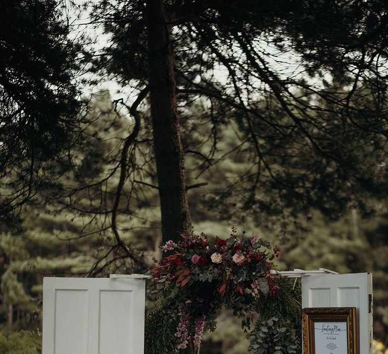 Outdoor Coastal Wedding at Ravensheugh Log Cabin in Scotland | Alpacas | MacGregor and MacDuff Kilts | Album Weddings Photography | Second Shooter Lovro Rozina