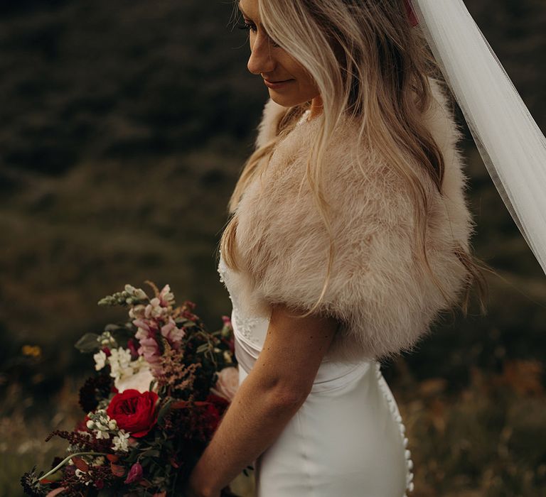 Outdoor Coastal Wedding at Ravensheugh Log Cabin in Scotland | Alpacas | MacGregor and MacDuff Kilts | Album Weddings Photography | Second Shooter Lovro Rozina