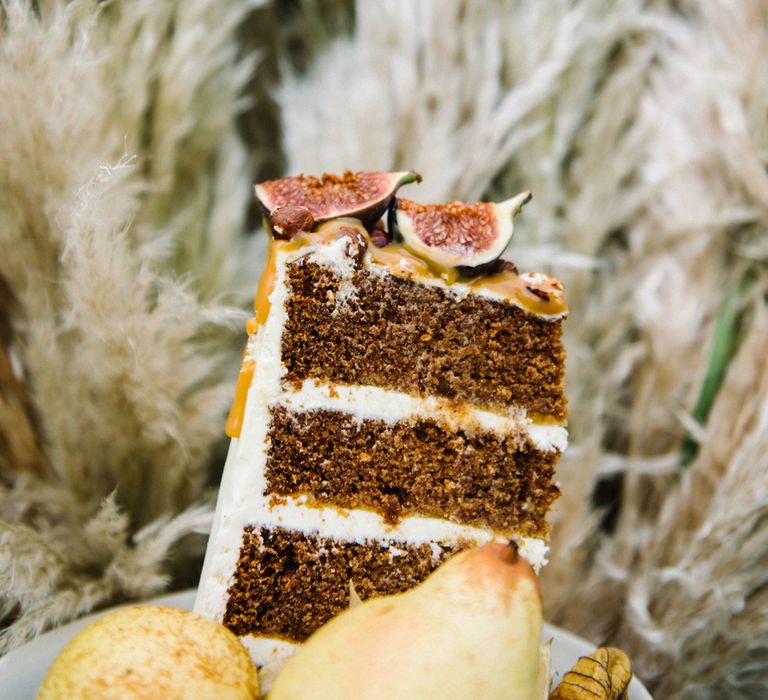 Autumnal Wedding Inspiration At The Coast With Pampas Grass Moon Gate & Drip Icing Cake With Images From Olivia Bossert Photography & Styling By The Artful Event Co