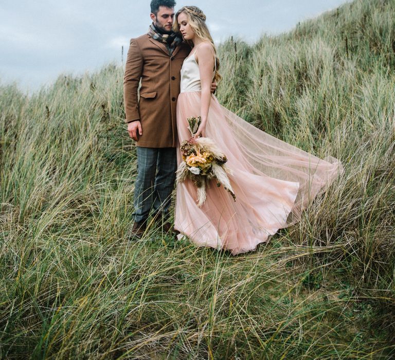 Autumnal Wedding Inspiration At The Coast With Pampas Grass Moon Gate & Drip Icing Cake With Images From Olivia Bossert Photography & Styling By The Artful Event Co