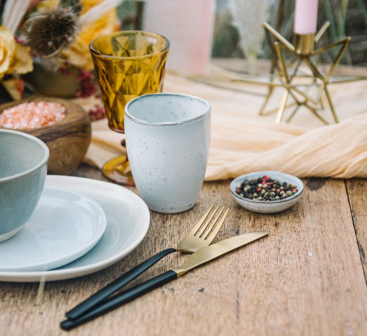 Autumnal Wedding Inspiration At The Coast With Pampas Grass Moon Gate & Drip Icing Cake With Images From Olivia Bossert Photography & Styling By The Artful Event Co