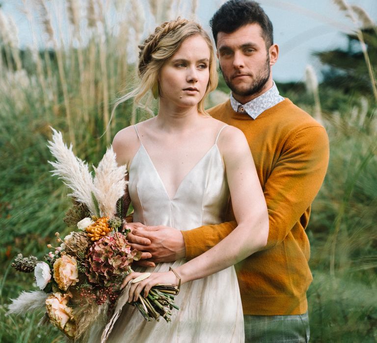 Autumnal Wedding Inspiration At The Coast With Pampas Grass Moon Gate & Drip Icing Cake With Images From Olivia Bossert Photography & Styling By The Artful Event Co