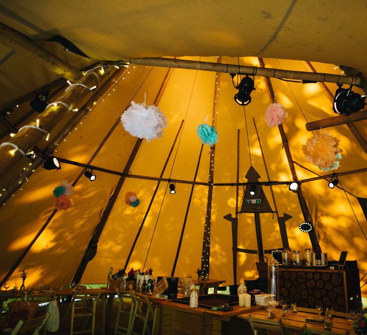 Rustic Tipi Wedding Decor