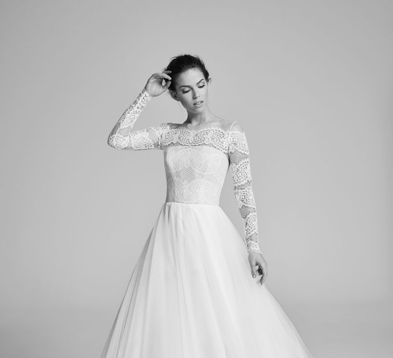 Hemmingway | The Belle Epoque Collection by <a href="https://www.suzanneneville.com/" target="_blank">Suzanne Neville</a>