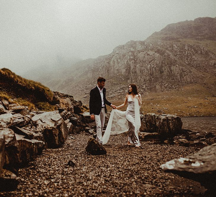 Atmospheric, Moody Pre Wedding Engagement Shoot at Cwm Idwal in Snowdonia by Carla Blain Photography