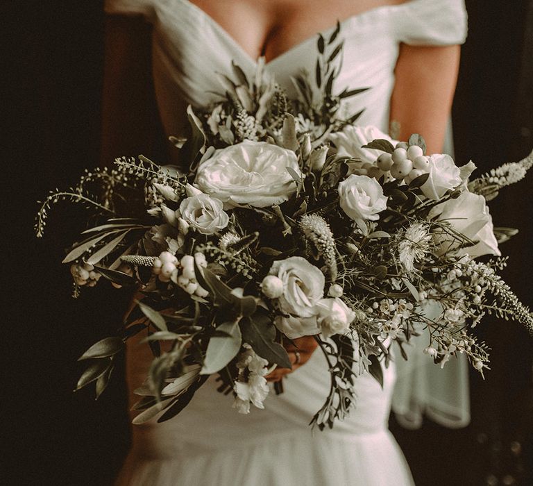 White Flower & Foliage Bouquet // Image By Carla Blain Photography