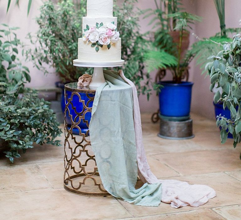 Wedding Cake by The Vanilla Pod Bakery | Botanical Boho Luxe Inspiration | Philippa Sian Photography